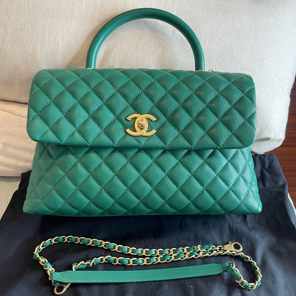 CHANEL Handbags - 💚 ✨ Gorgeous  Chanel Coco Handle✨💚